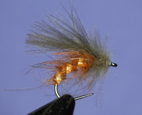 sztuczna mucha emerger Rusty Emerger